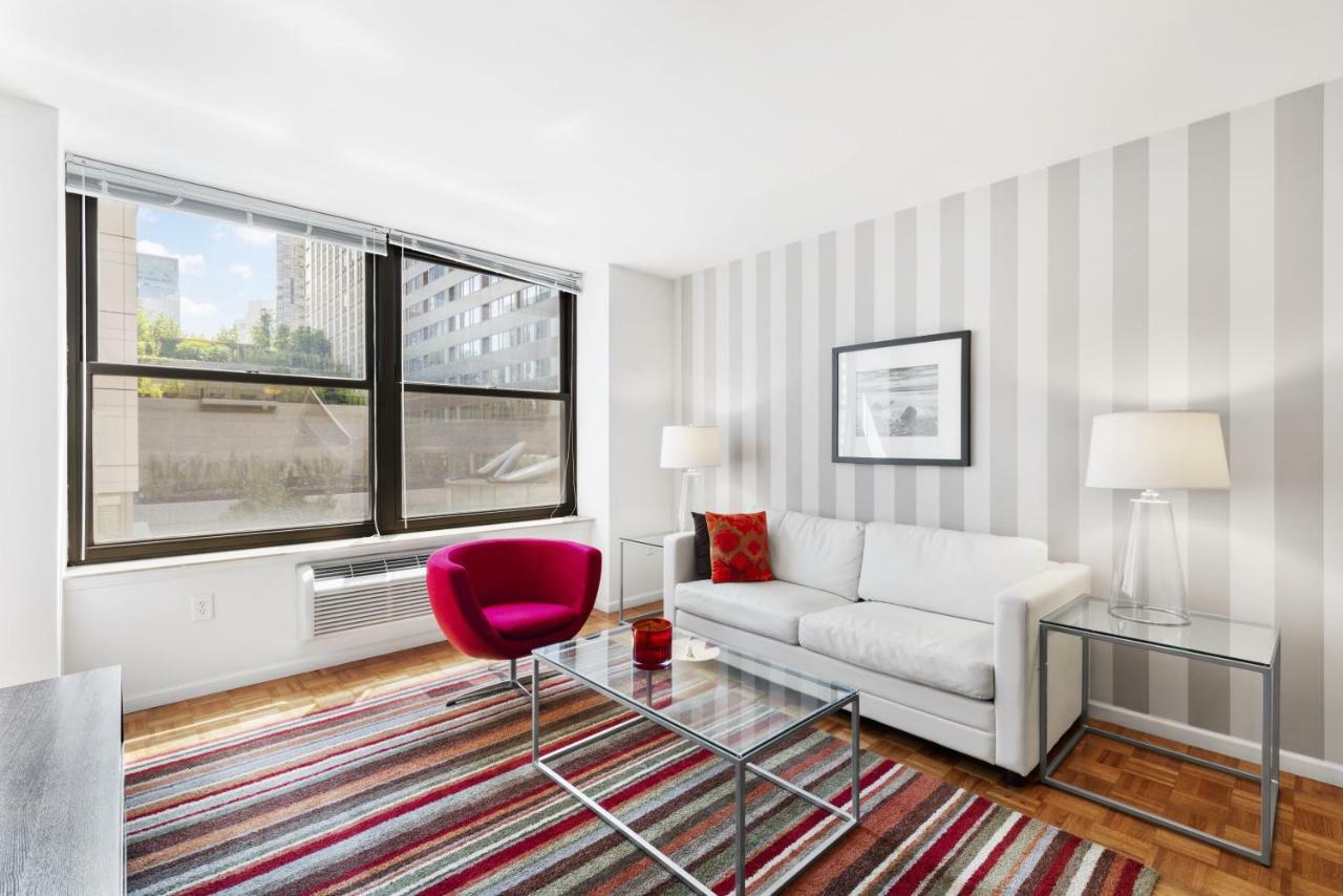 Furnished Quarters At Grove Pointe Appartement Jersey City Buitenkant foto